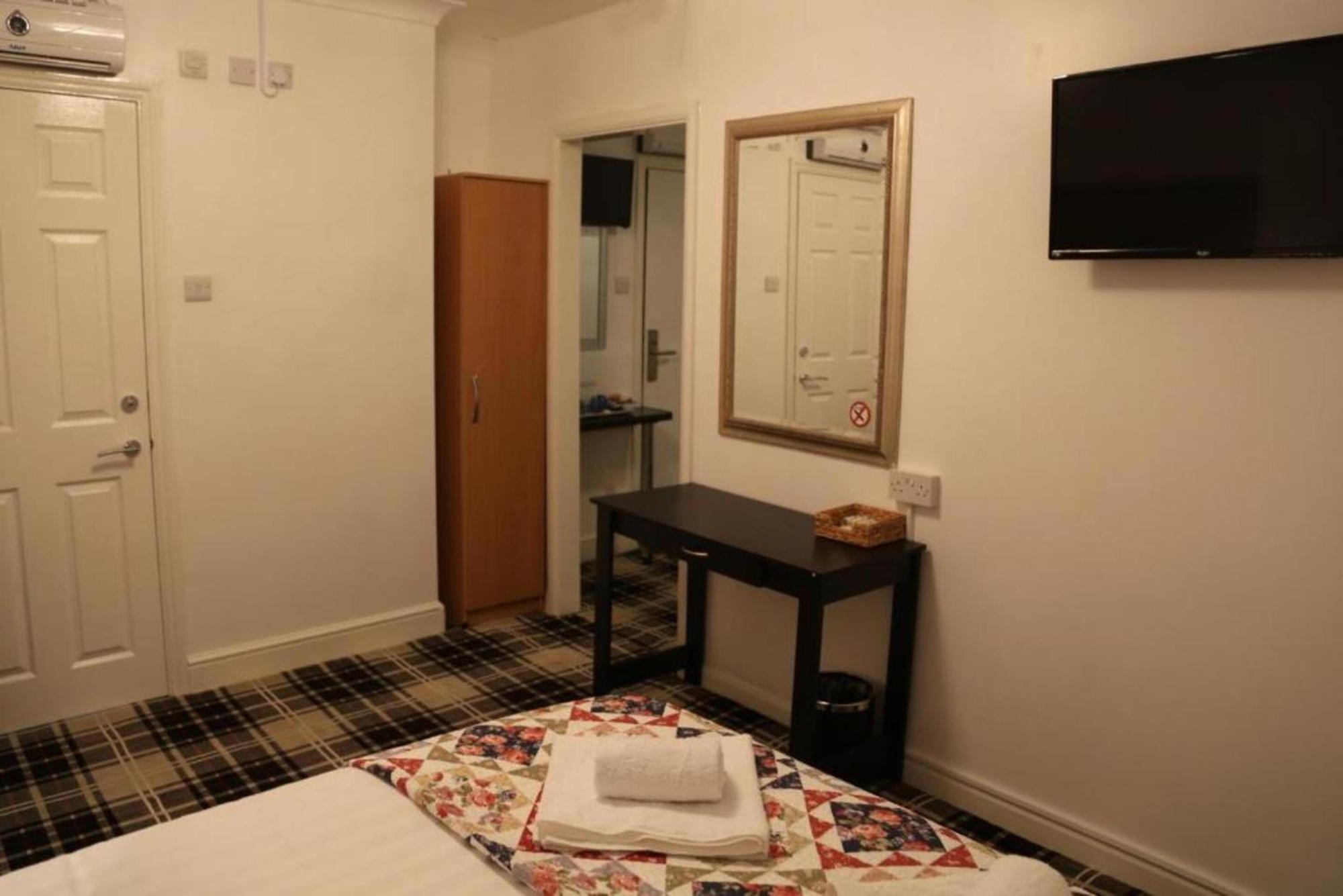 Oyo 4 Sisters Inn North Kyme Bagian luar foto