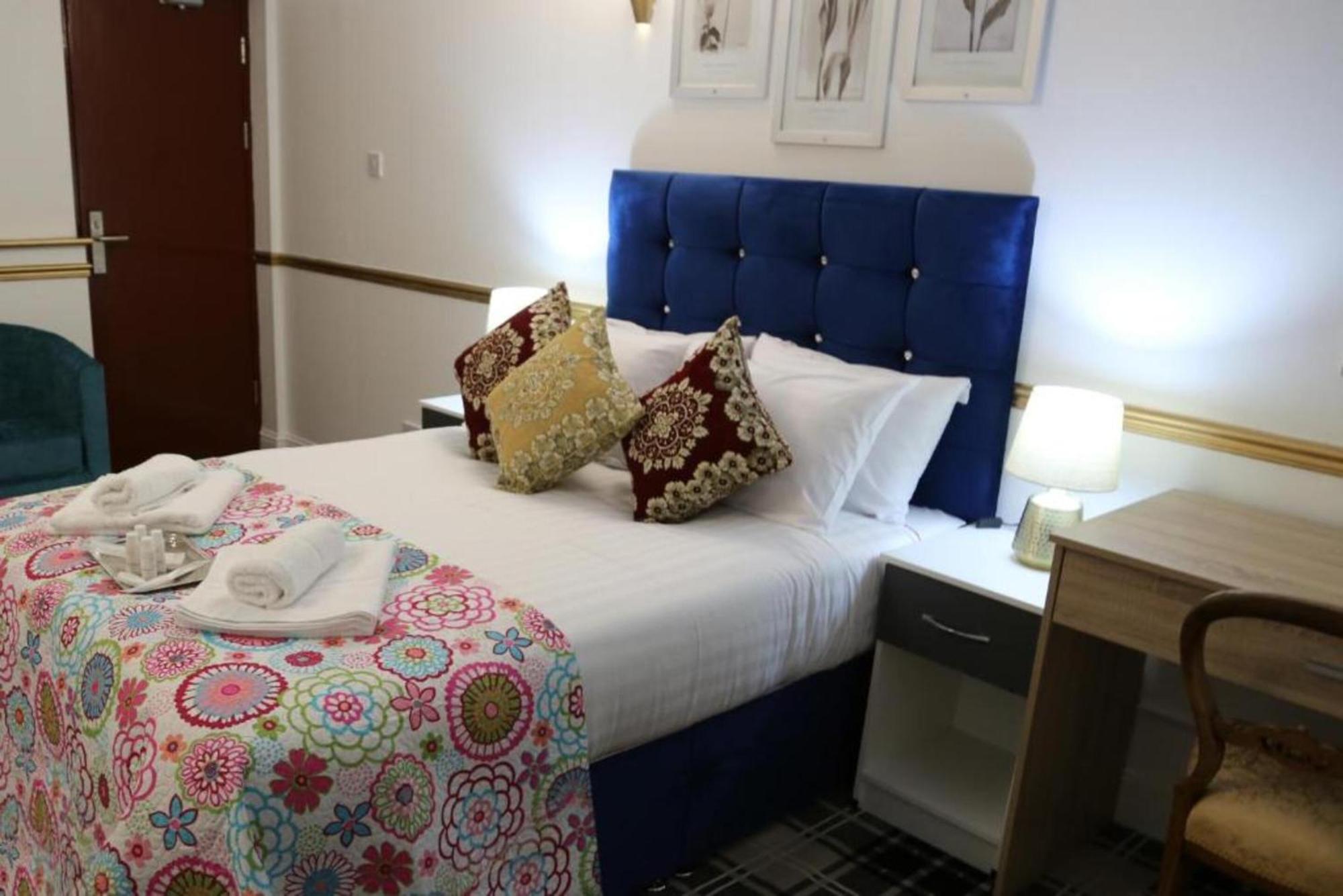 Oyo 4 Sisters Inn North Kyme Bagian luar foto